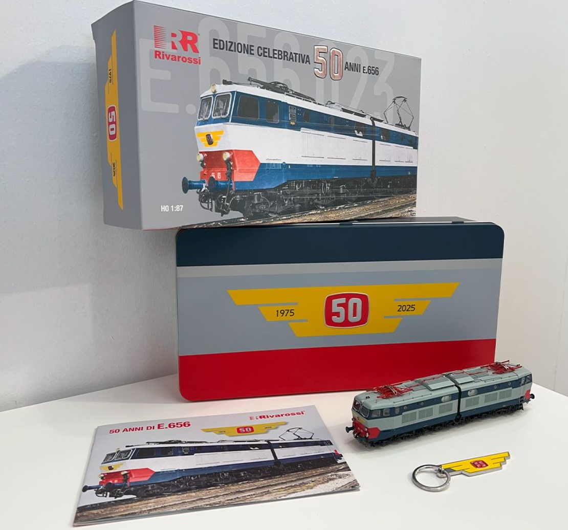 FS, 6-axle electric locomotive E.656 023, 1st series, original